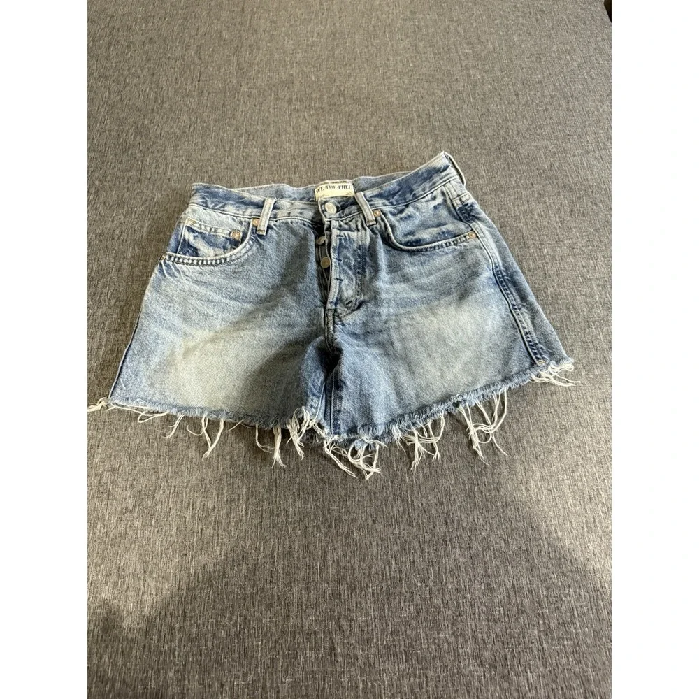 We The Free Women's Ivy Mid Rise Cut Off Distressed Button Jean Shorts Sz 25